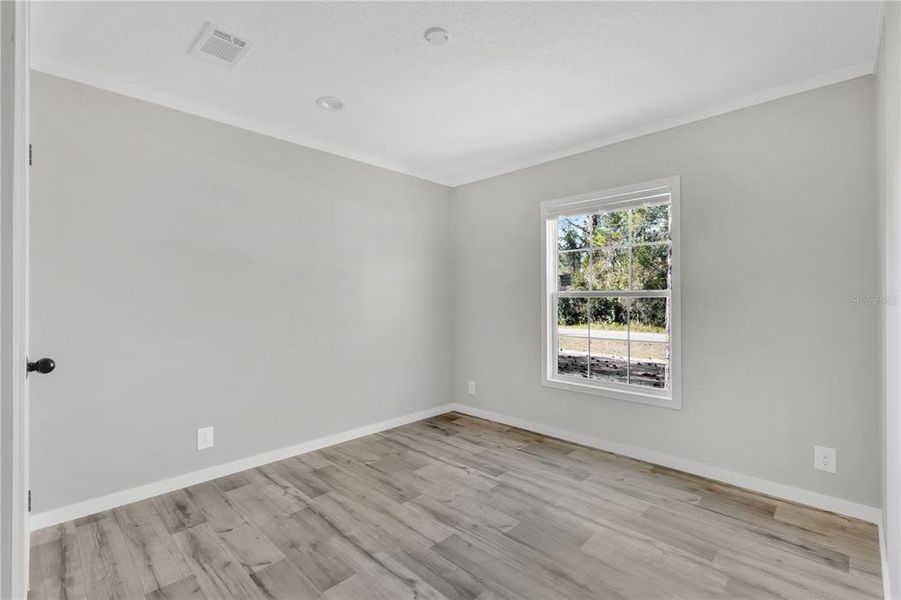 Spacious, unfurnished interior of a new home in , St. Cloud (Image 13).