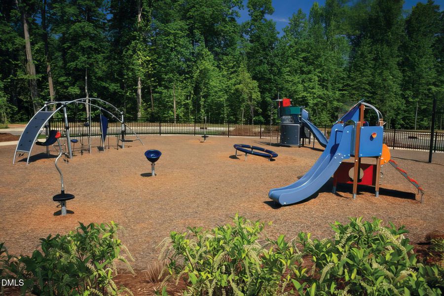 Amenities-playground-MHM