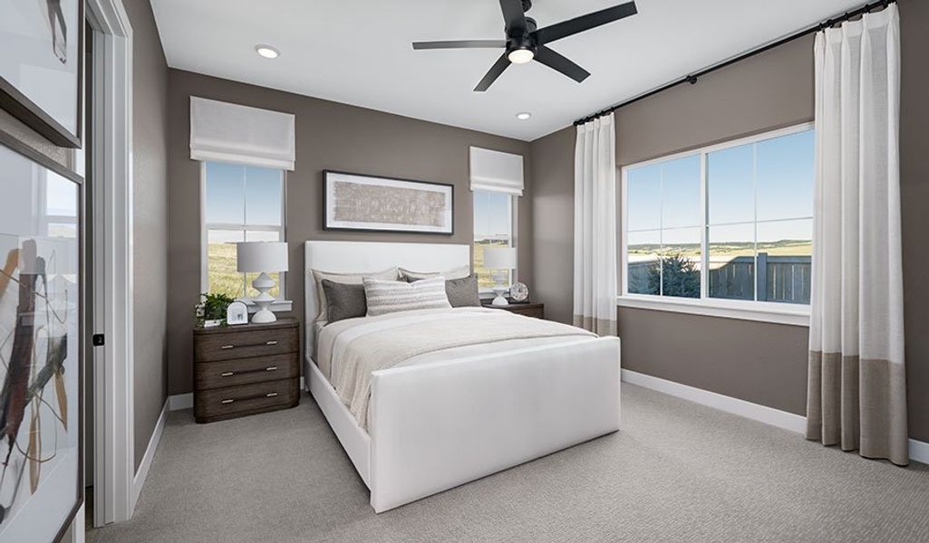 Darius-D786-LookingGlass Bedroom