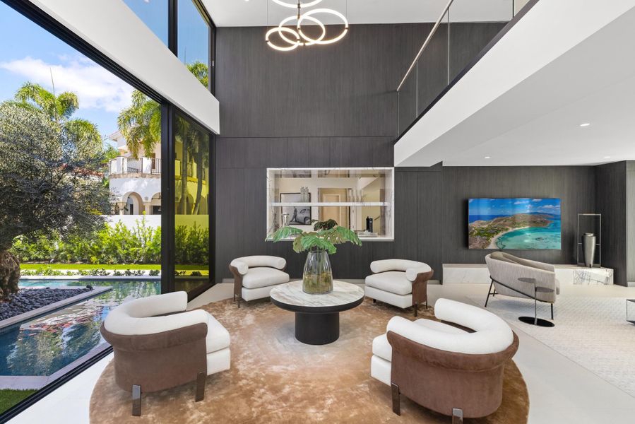 CLUBROOM