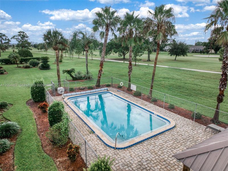 Community amenities in , Sebring (Image 27).