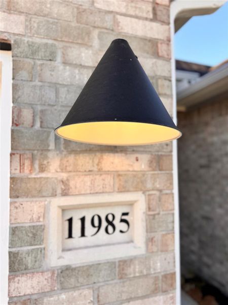 Close-up of interior finishes inside a home in Lexington Heights, Willis (Image 19).