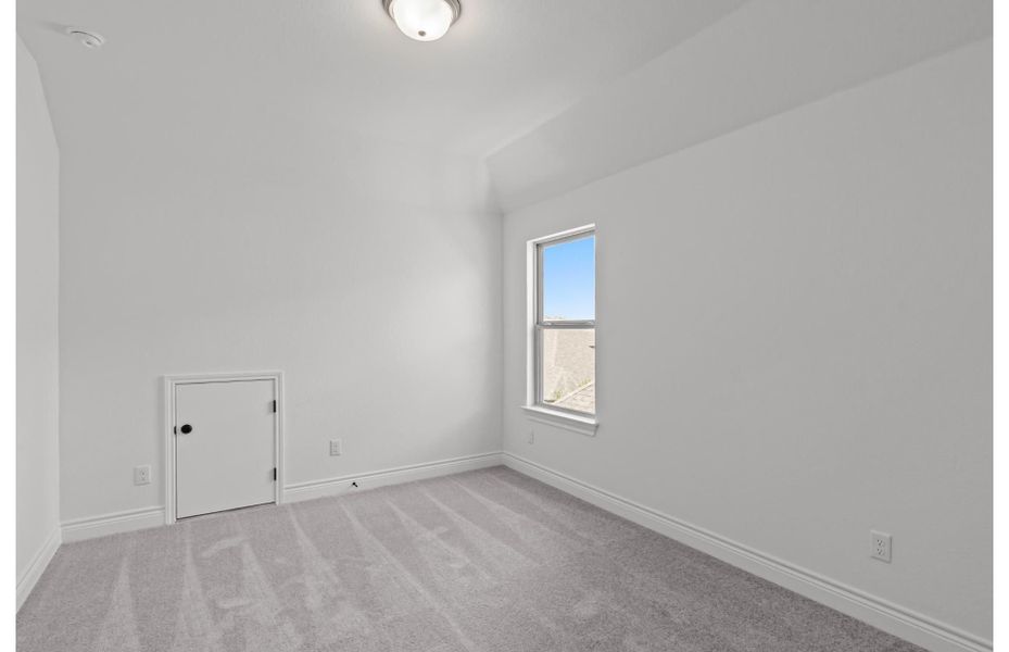 Additional Bedroom Additional Bedroom