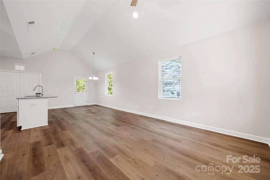 Spacious, unfurnished interior of a new home in , Shelby (Image 21).