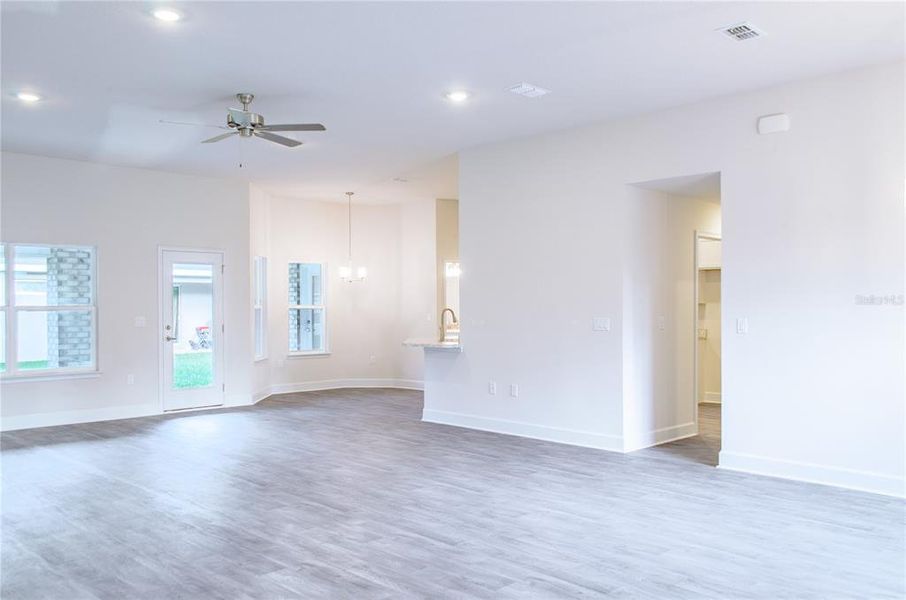 Spacious, unfurnished interior of a new home in , Palm Coast (Image 29).