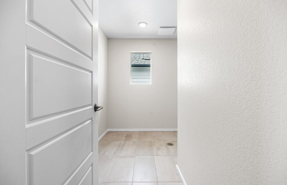 Spacious, unfurnished interior of a new home in Barefoot Village, Firestone (Image 35). Spacious, unfurnished interior of a new home in Barefoot Village, Firestone (Image 35).