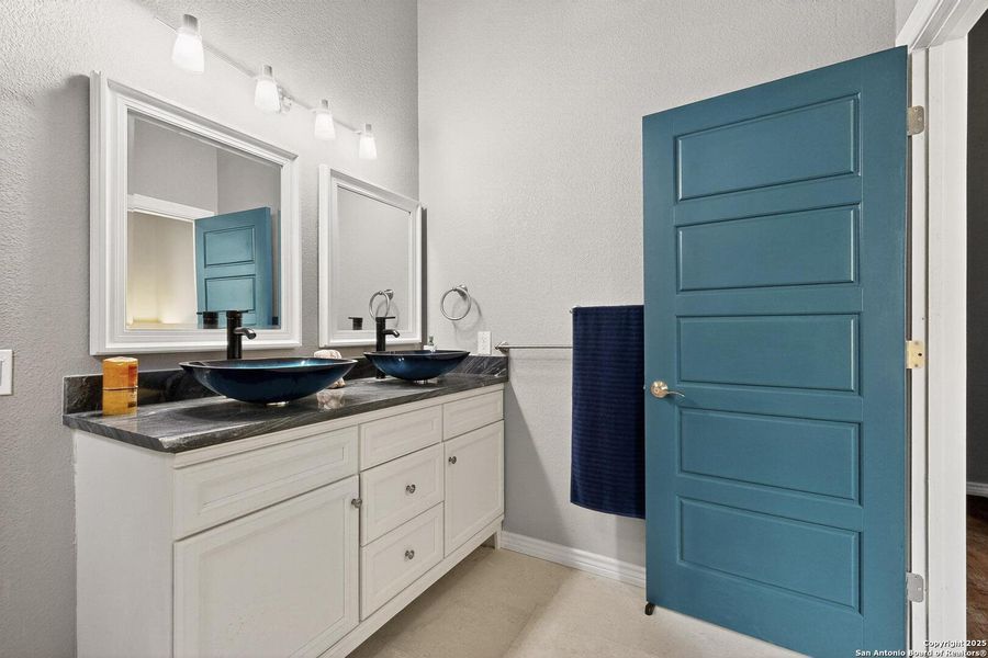 Furnished interior view inside a new home in , San Antonio (Image 14).