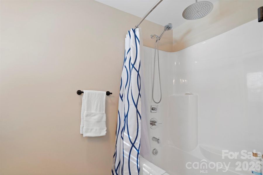 Close-up of interior finishes inside a home in , Granite Falls (Image 19).