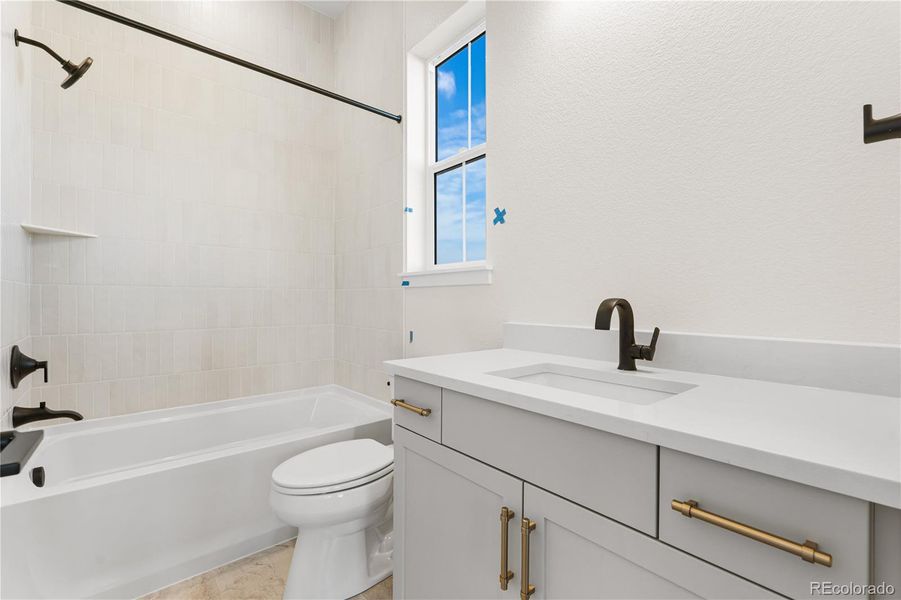 Furnished interior view inside a new home in Reserve at The Canyons, Castle Pines (Image 12). Furnished interior view inside a new home in Reserve at The Canyons, Castle Pines (Image 12).