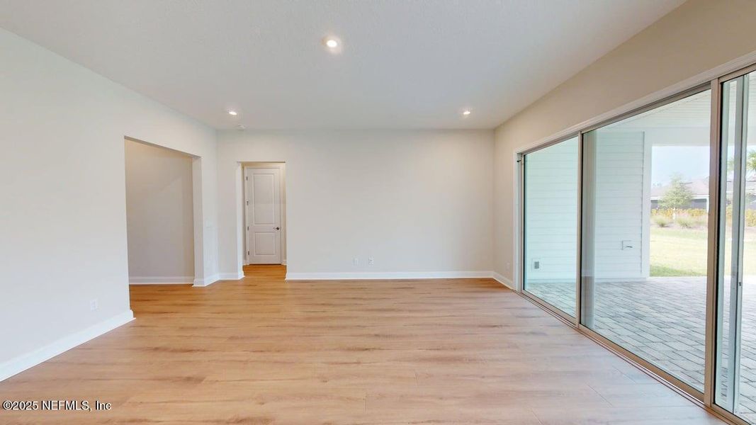 Spacious, unfurnished interior of a new home in RiverTown - WaterSong, St. Johns (Image 8).