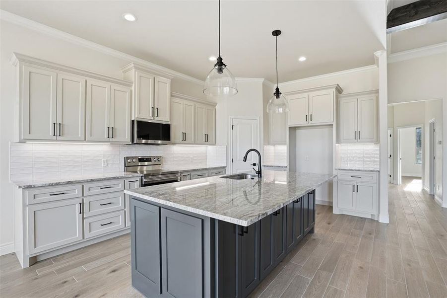 Furnished interior view inside a new home in , Granbury (Image 9).