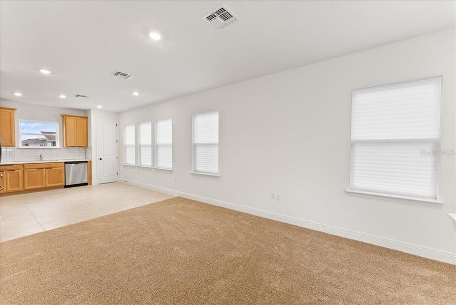 Spacious, unfurnished interior of a new home in , Orlando (Image 26). Spacious, unfurnished interior of a new home in , Orlando (Image 26).