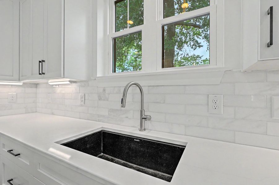 Close-up of interior finishes inside a home in , Charleston (Image 16).