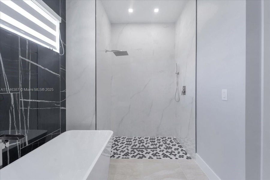 Furnished interior view inside a new home in , Lehigh Acres (Image 12).