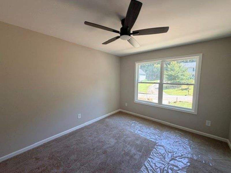 Spacious, unfurnished interior of a new home in , Dallas (Image 12).