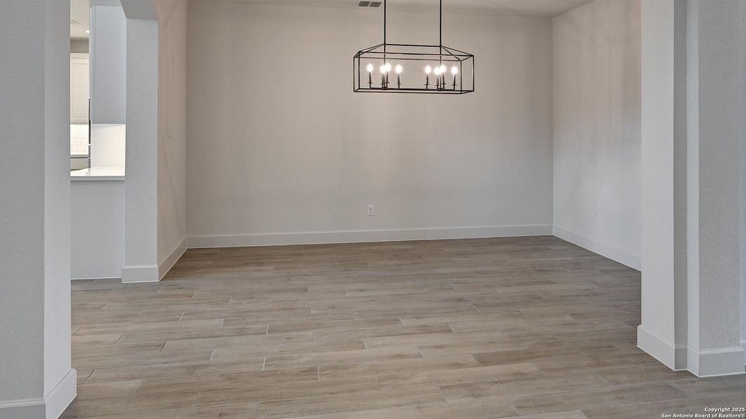 Spacious, unfurnished interior of a new home in Esperanza 60', Boerne (Image 19). Spacious, unfurnished interior of a new home in Esperanza 60', Boerne (Image 19).