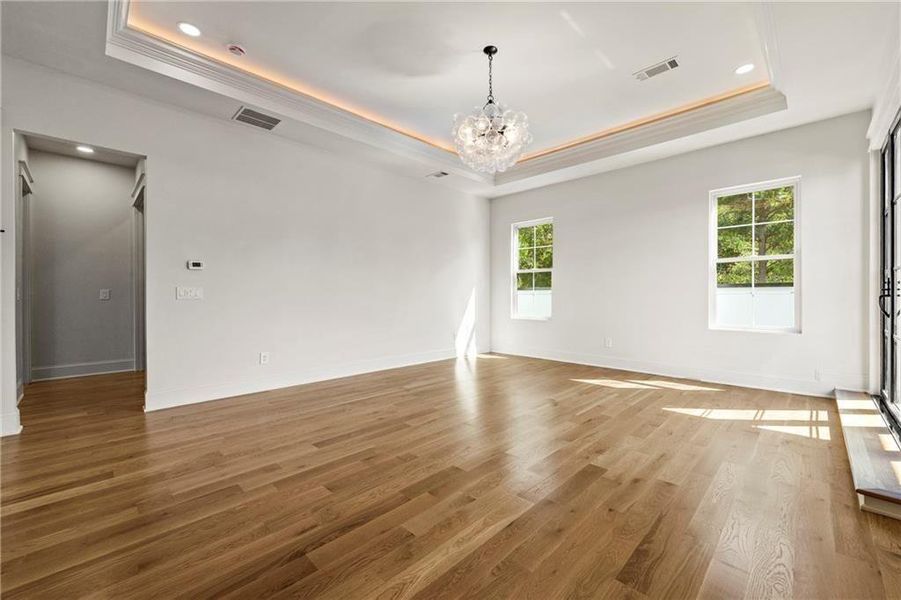 Spacious, unfurnished interior of a new home in , Atlanta (Image 37).