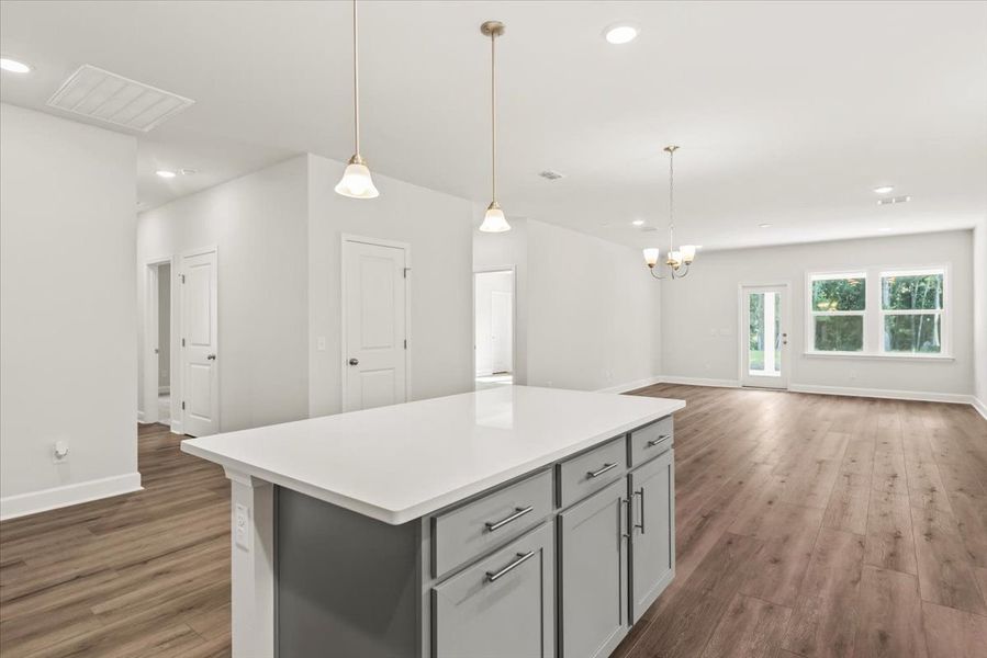 Bright white kitchen island Bright white kitchen island