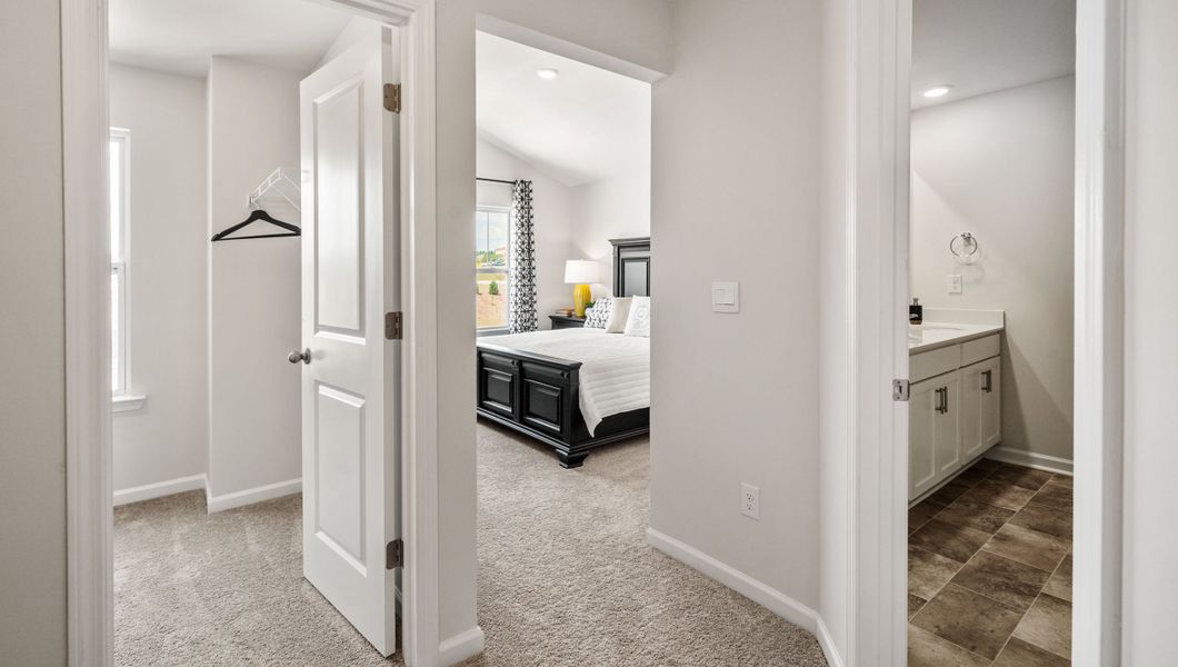 Representative furnished interior of a home built from the Newton by D.R. Horton in Brookside Ridge Townhomes, Greer (Image 22).