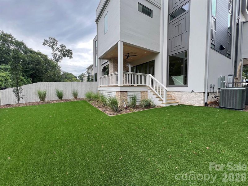 Exterior details and patio area of a home in , Charlotte (Image 26).