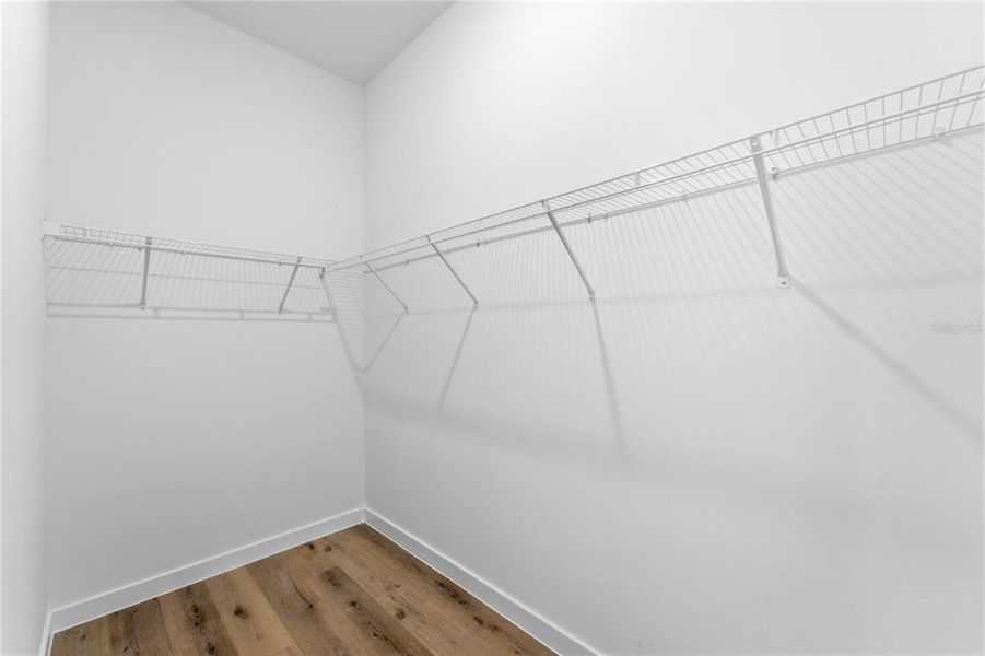 Spacious, unfurnished interior of a new home in , Ocala (Image 16).