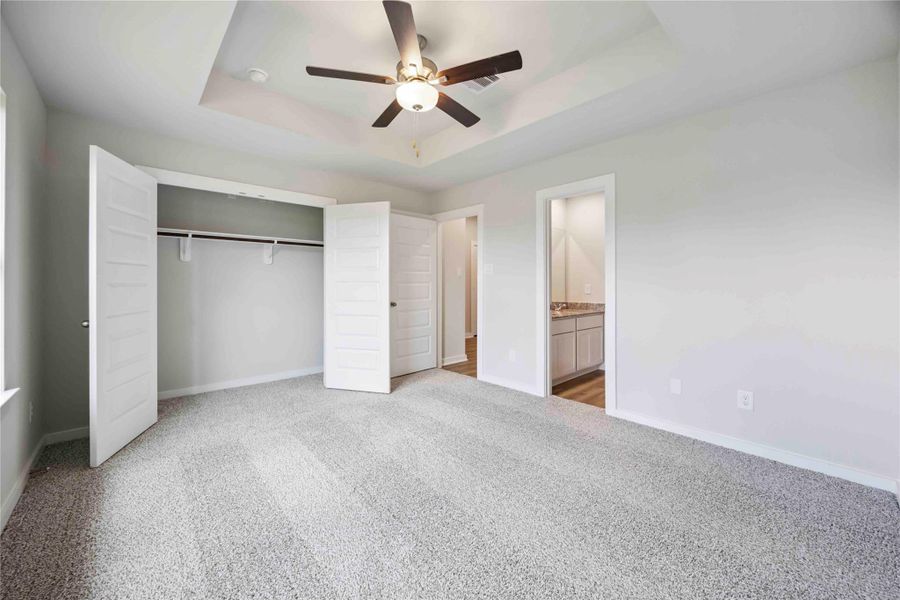 Spacious, unfurnished interior of a new home in The Villages at Westpointe, Dayton (Image 16).