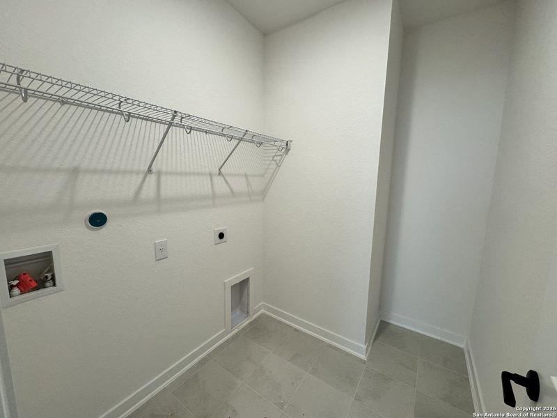 Spacious, unfurnished interior of a new home in Megan's Landing 50's, Castroville (Image 17).