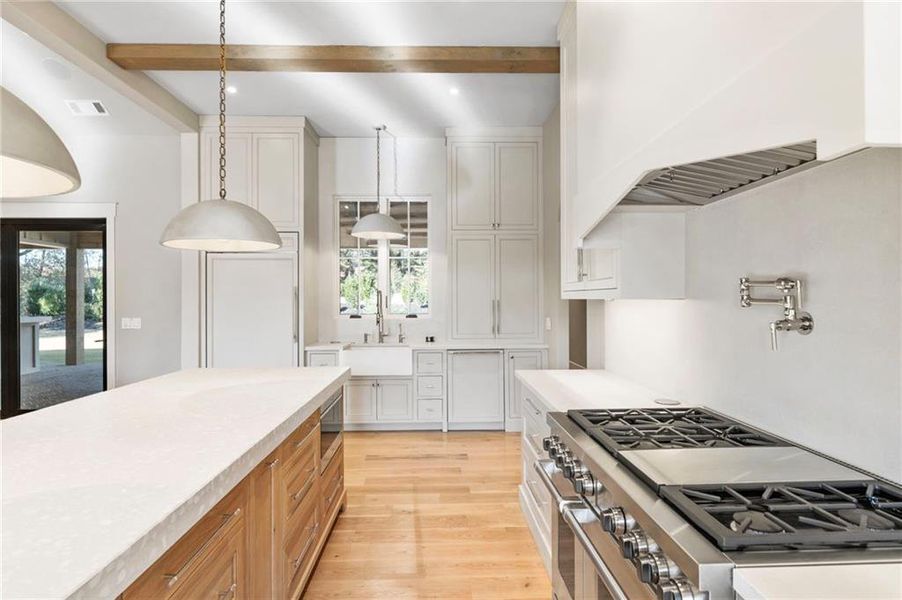 Furnished interior view inside a new home in , Alpharetta (Image 50).