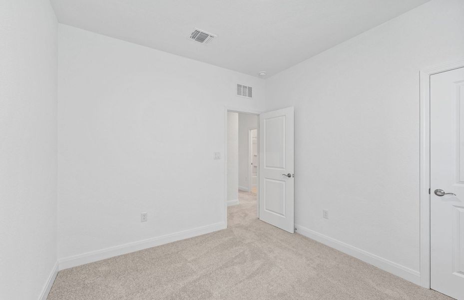 Spacious, unfurnished interior of a new home in Patterson Ranch, Georgetown (Image 25). Spacious, unfurnished interior of a new home in Patterson Ranch, Georgetown (Image 25).