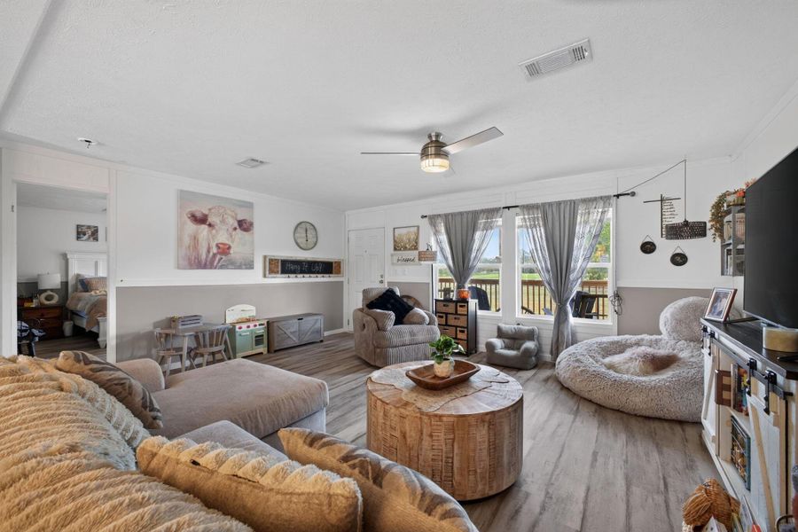 Furnished interior view inside a new home in , Hempstead (Image 8).