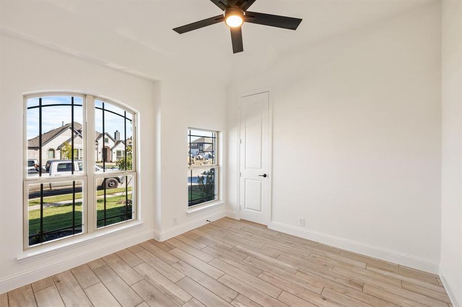 Spacious, unfurnished interior of a new home in Bear Creek Classic 60, Lavon (Image 27). Spacious, unfurnished interior of a new home in Bear Creek Classic 60, Lavon (Image 27).