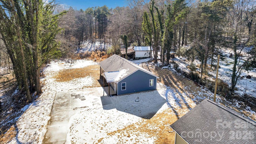 Image 30 of a home in .