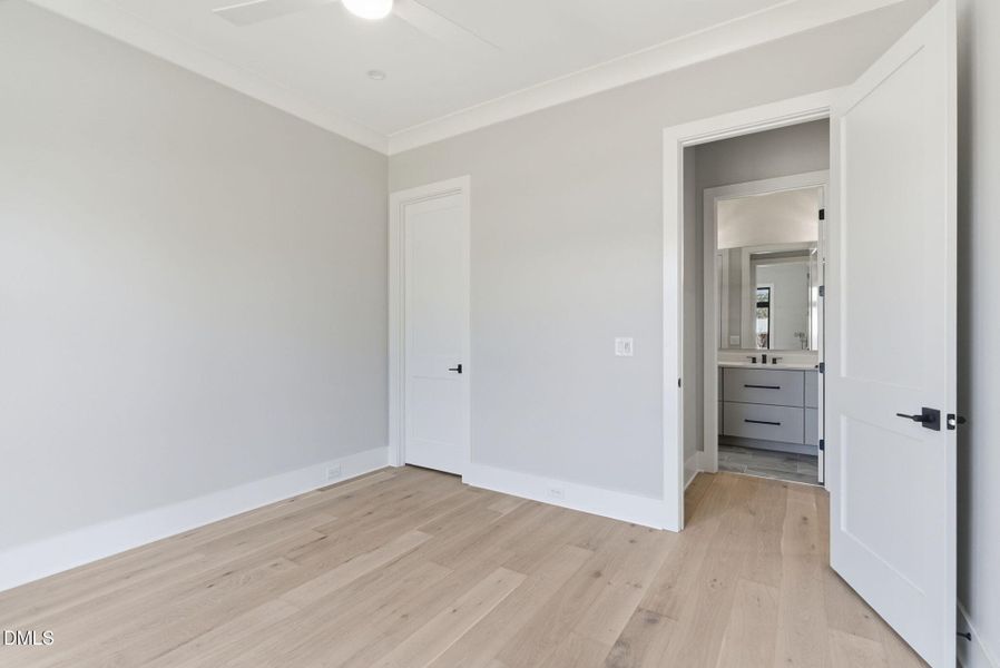 403 Carolyn Court-25