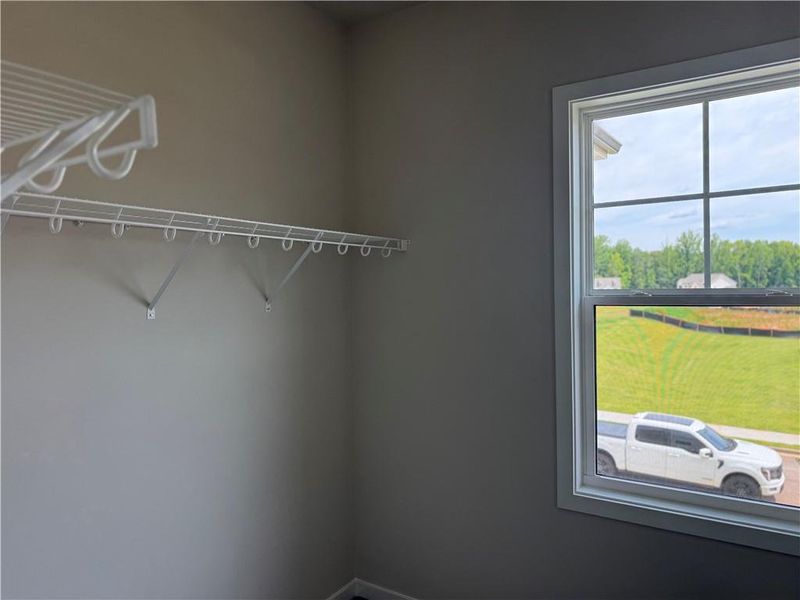 Spacious, unfurnished interior of a new home in Rosewood Lake Estates, Hoschton (Image 38).