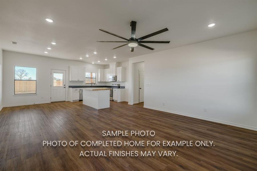 Image 10 of a home in .
