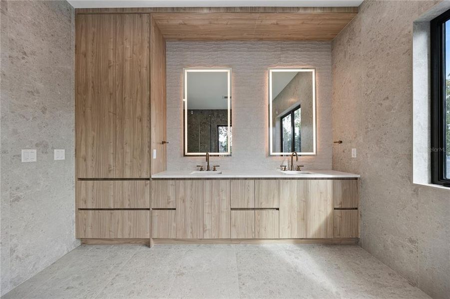 Image 32 of a home in .