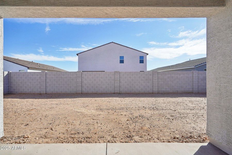 42-web-or-mls-W Mellen Ln-S0512-038