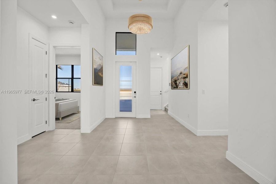 Spacious, unfurnished interior of a new home in , Port St. Lucie (Image 37).