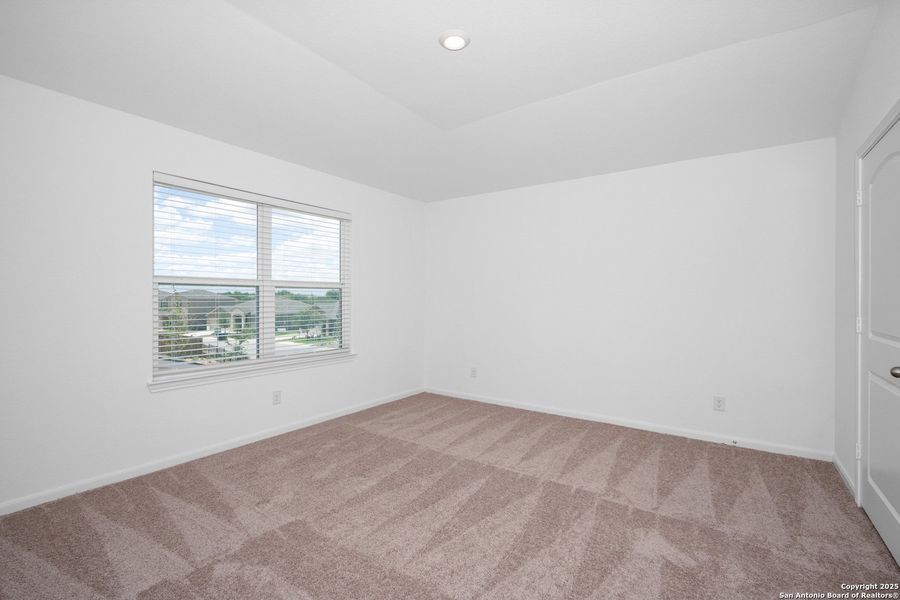 Spacious, unfurnished interior of a new home in Luckey Ranch, San Antonio (Image 8). Spacious, unfurnished interior of a new home in Luckey Ranch, San Antonio (Image 8).