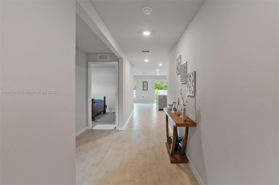 Image 29 of a home in .