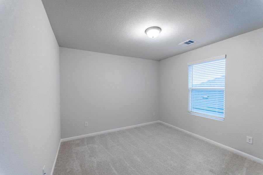 Spacious, unfurnished interior of a new home in Sanctuary, Salado (Image 19).