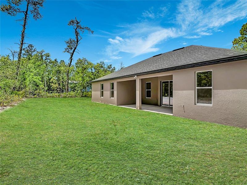 Exterior details and patio area of a home in , Eustis (Image 24).