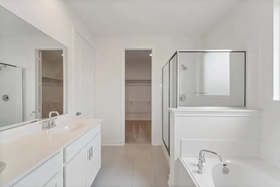 Sample product photo. Actual exterior and interior selections may vary by homesite. Photo may be virtually staged.