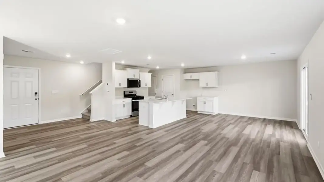 Spacious, unfurnished interior of a new home in Cedar Gap, Fountain Inn (Image 17). Spacious, unfurnished interior of a new home in Cedar Gap, Fountain Inn (Image 17).