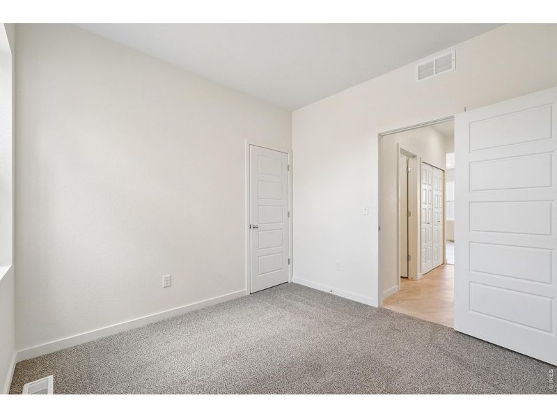 Spacious, unfurnished interior of a new home in Hudson Hills, Hudson (Image 24).