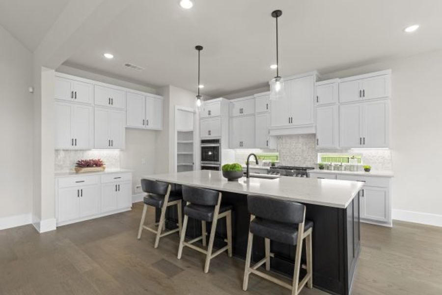 Furnished interior view inside a new home in Heath Golf and Yacht Club, Heath (Image 13).
