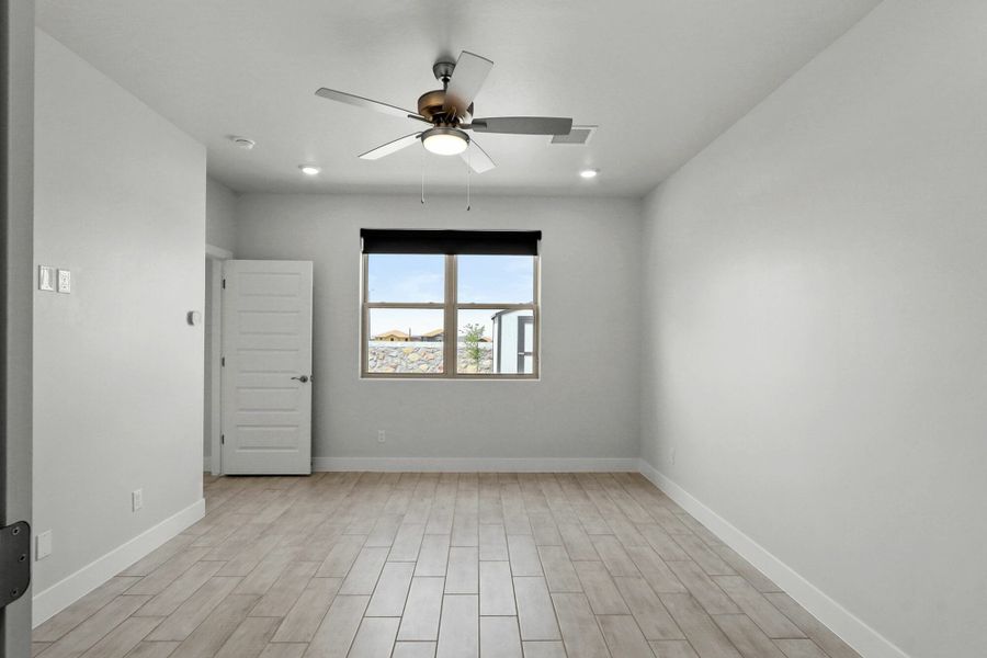 Representative unfurnished interior of a home built from the Harmony by View Homes in The View at Desert Springs | Thoughtful Collection, El Paso (Image 10). Representative unfurnished interior of a home built from the Harmony by View Homes in The View at Desert Springs | Thoughtful Collection, El Paso (Image 10).