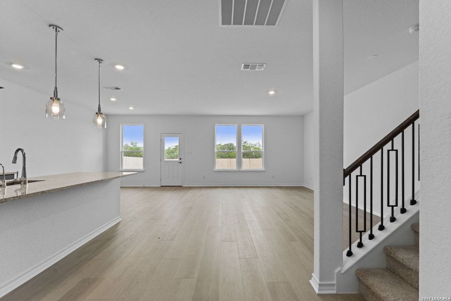 Spacious, unfurnished interior of a new home in Nopal Valley, San Antonio (Image 16). Spacious, unfurnished interior of a new home in Nopal Valley, San Antonio (Image 16).