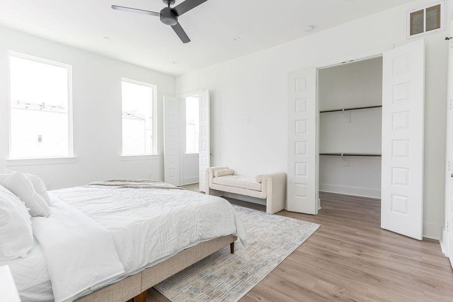 Furnished interior view inside a new home in , Houston (Image 8).