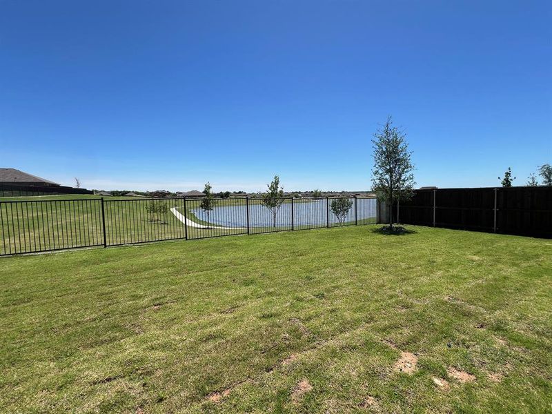 Image 31 of a home in Legado.